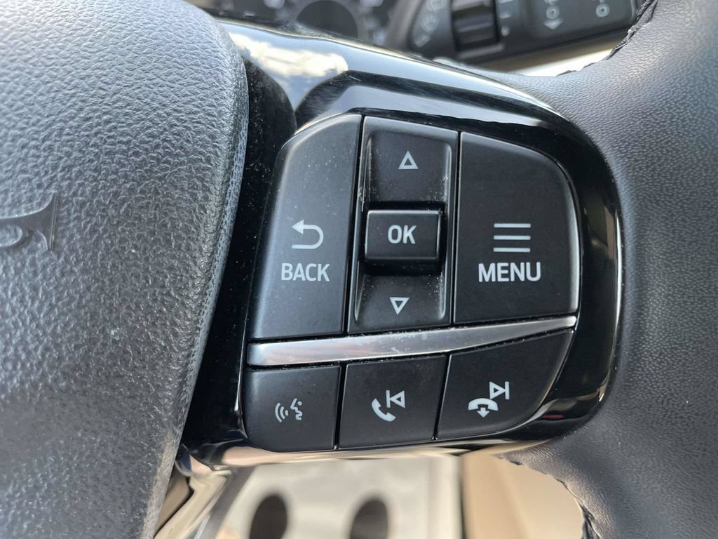 Certified 2022 Ford Escape SEL FWD image 26