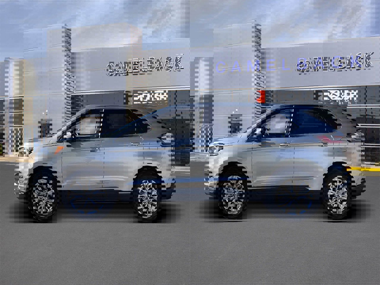 Certified 2024 Ford Edge Titanium image 3