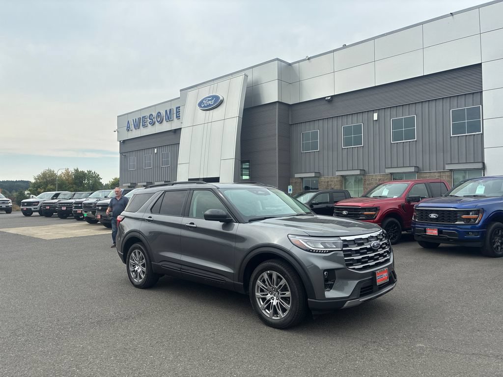 Certified 2026 Ford Explorer Active w/ Active Comfort Package AWD/4WD image 11