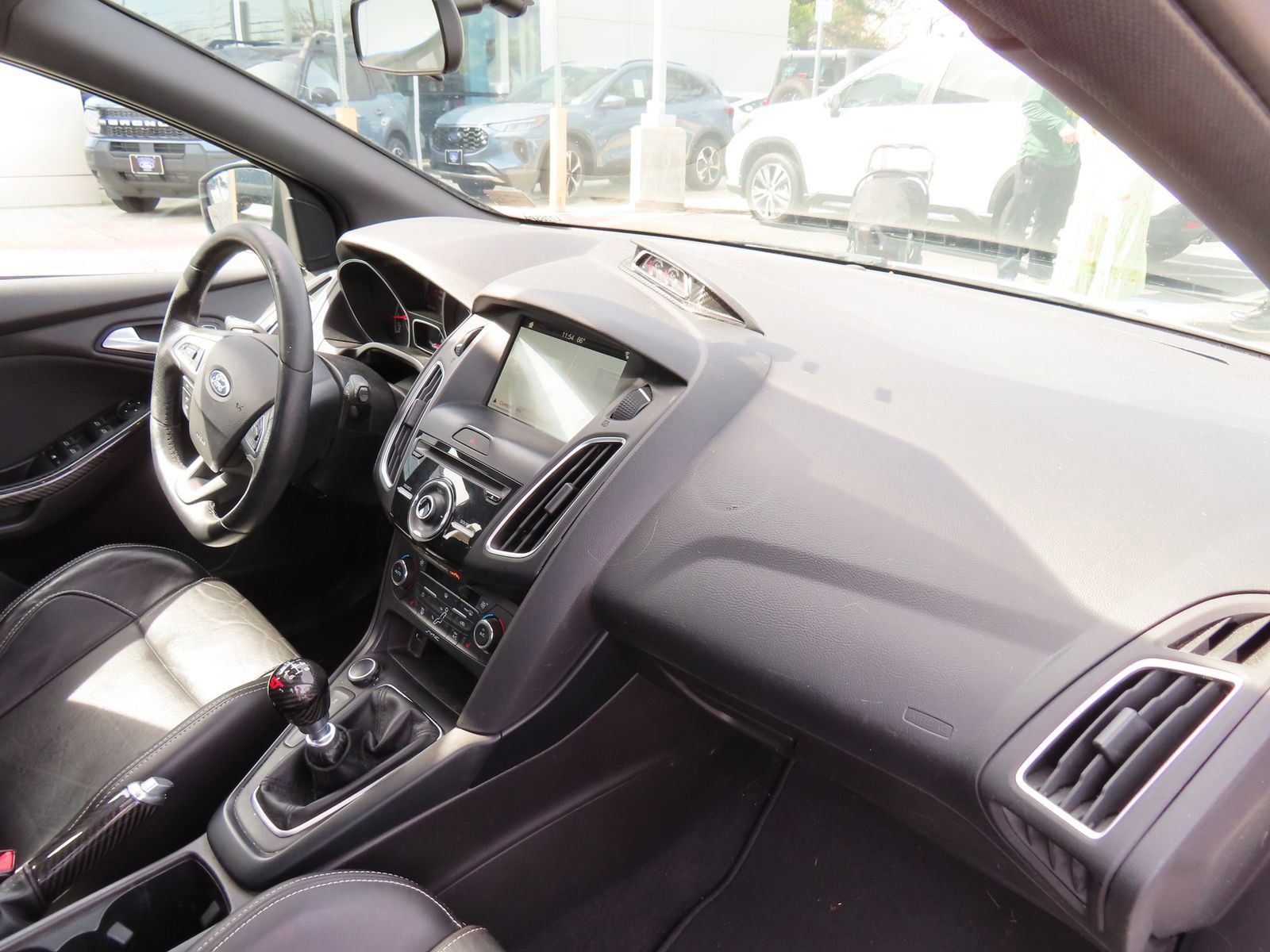 Certified 2017 Ford Focus ST w/ Equipment Group 402A image 19