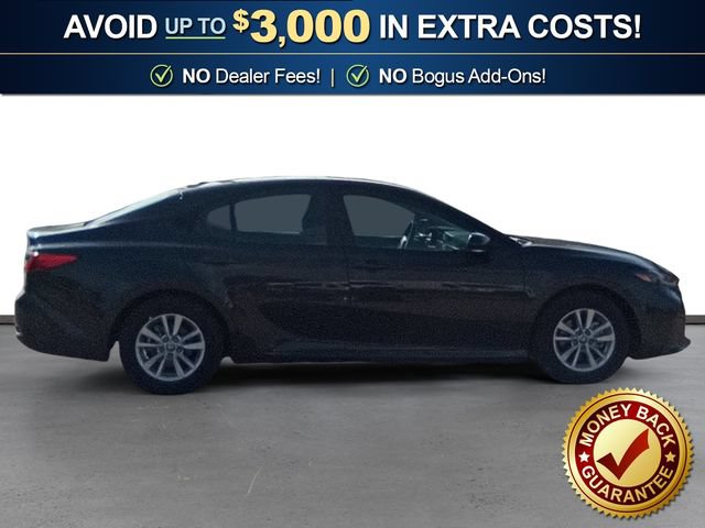 Used 2025 Toyota Camry LE FWD image 8