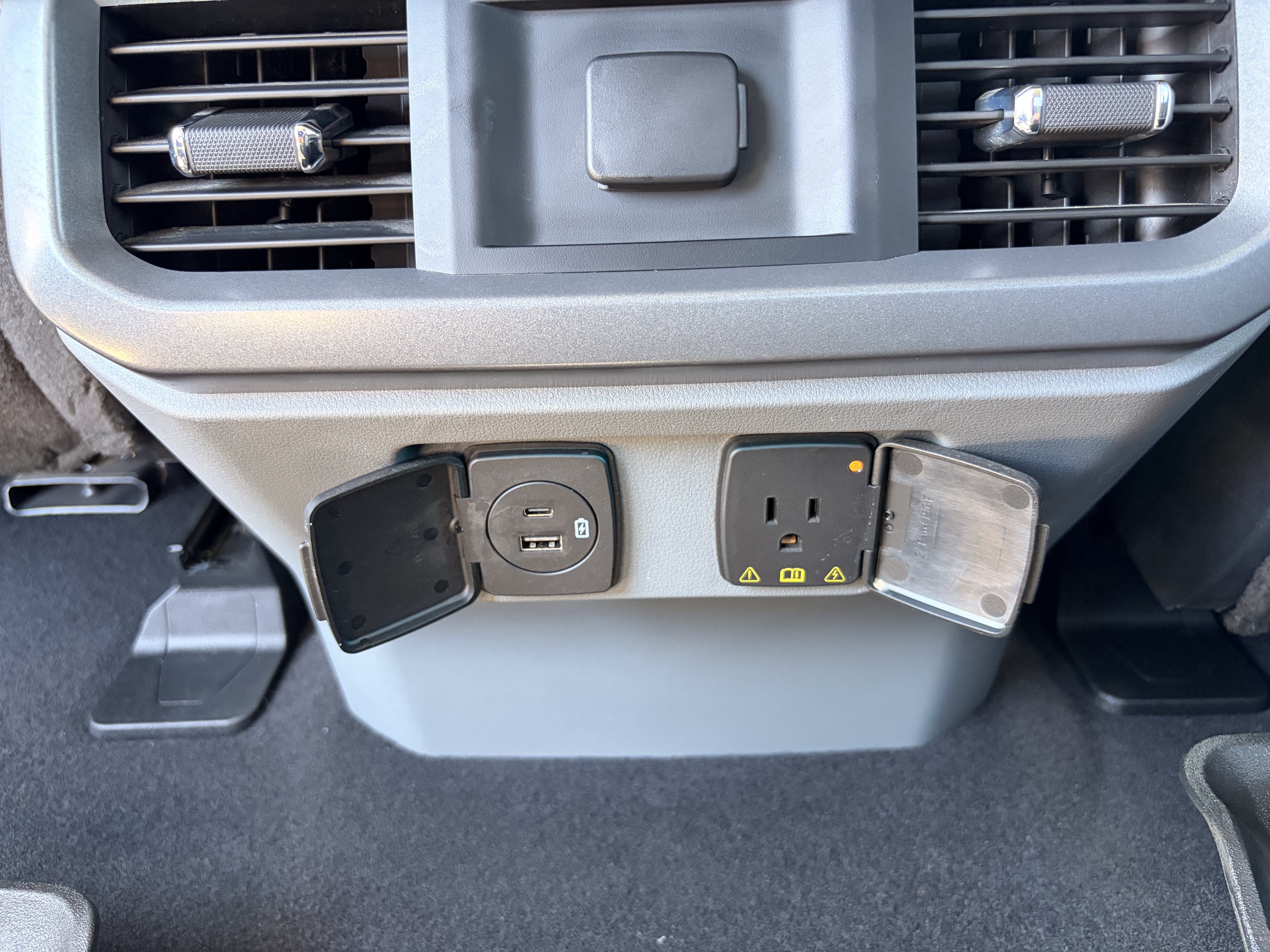 Certified 2023 Ford F150 Lariat AWD/4WD image 11