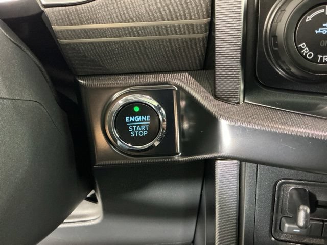 Certified 2023 Ford F150 Platinum w/ FX4 Off-Road Package AWD/4WD image 27