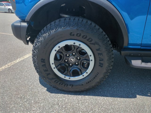 Certified 2025 Ford Bronco Badlands AWD/4WD image 11