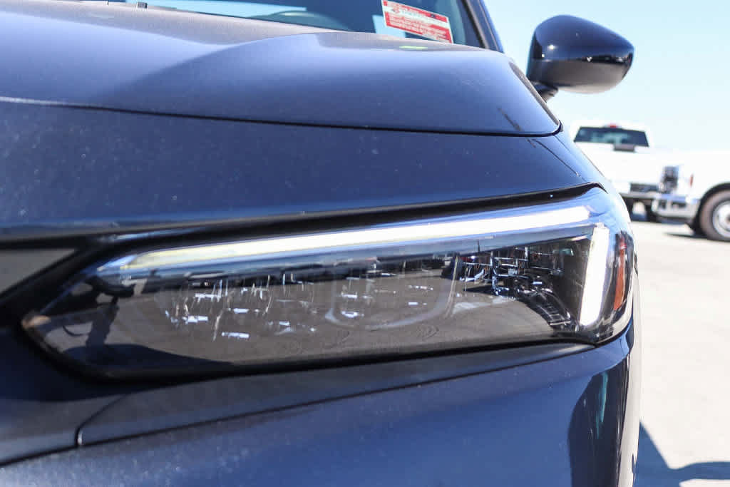 Used 2023 Honda Civic Sport image 7