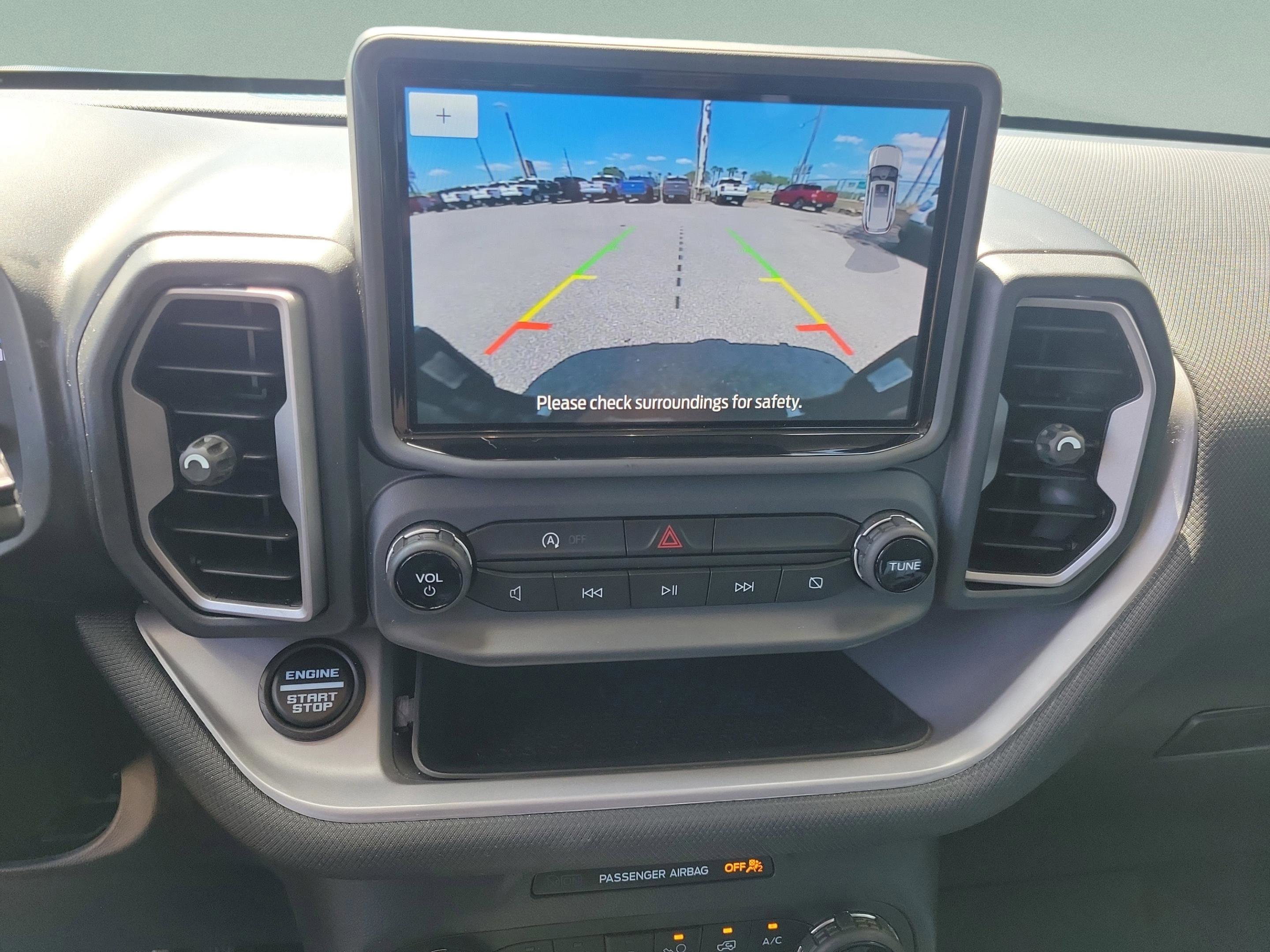 Certified 2023 Ford Bronco Sport Outer Banks w/ Tech Package AWD/4WD image 28