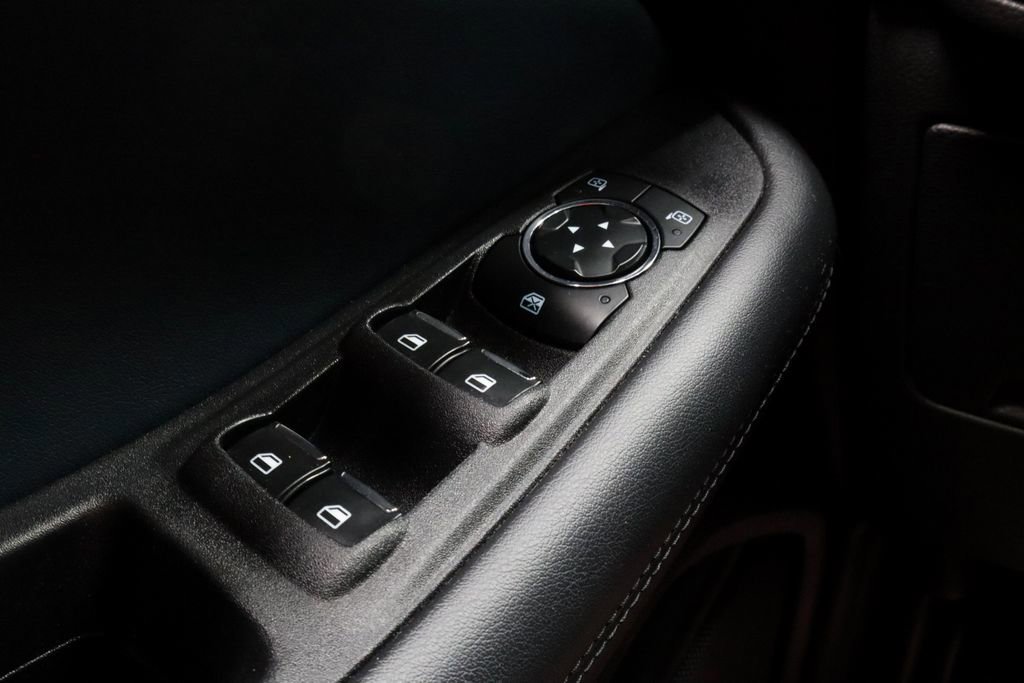 Certified 2024 Ford Edge SEL w/ Sport Appearance Package AWD/4WD image 24