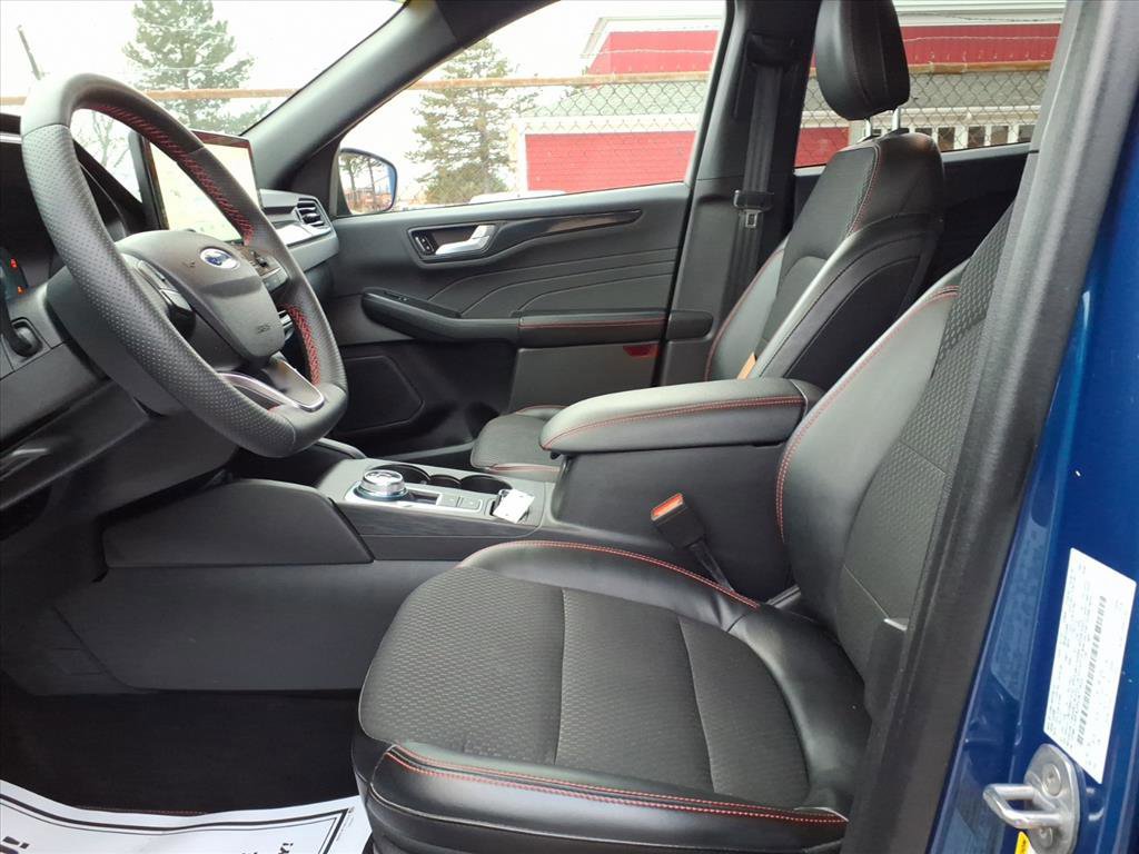 Certified 2023 Ford Escape ST-Line Elite image 13
