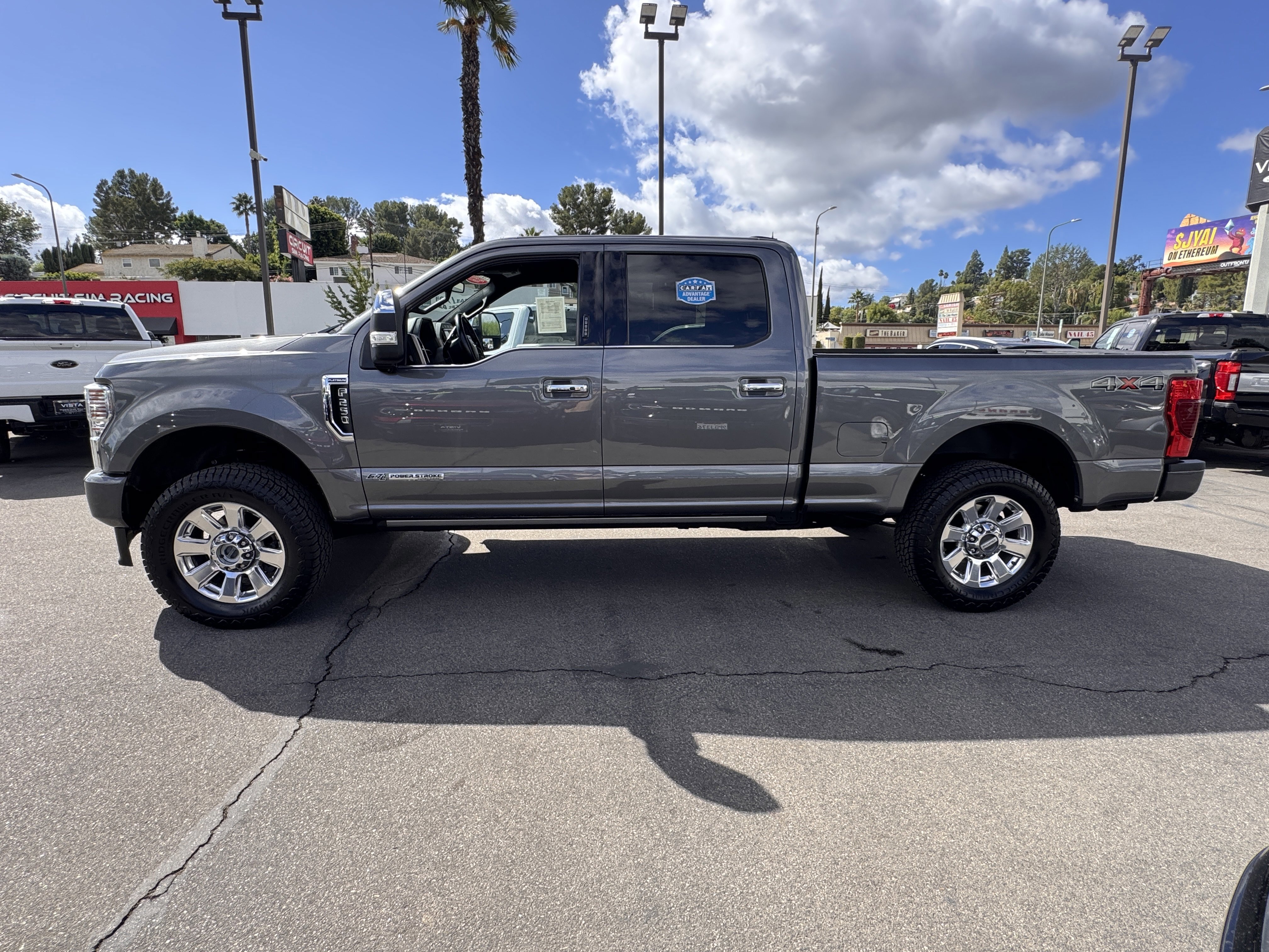 Certified 2022 Ford F250 Platinum image 2