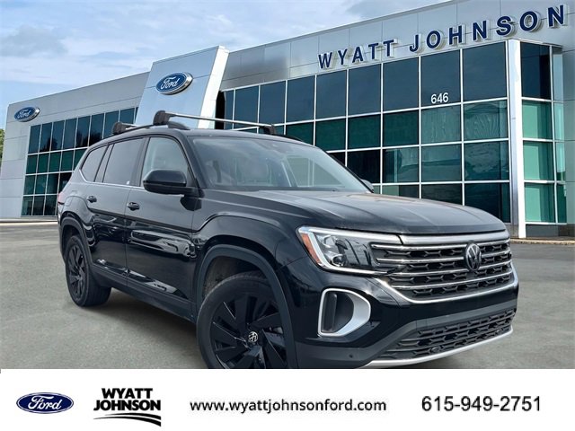 Used 2024 Volkswagen Atlas SE w/ Panoramic Sunroof Package