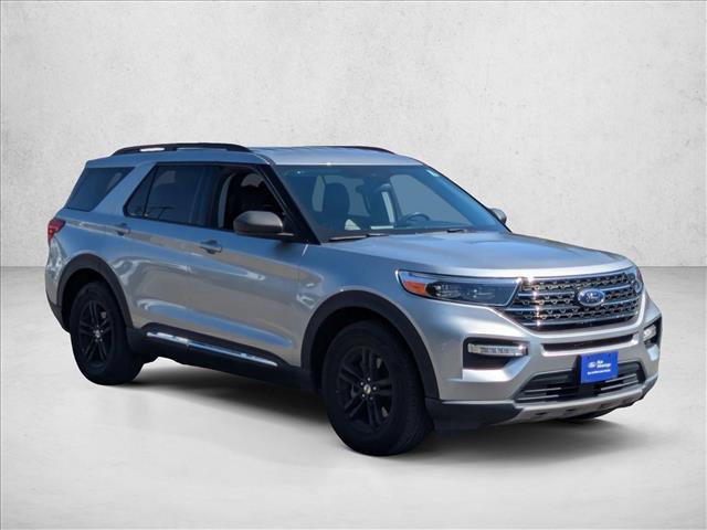 Certified 2023 Ford Explorer XLT w/ Equipment Group 202A RWD image 3