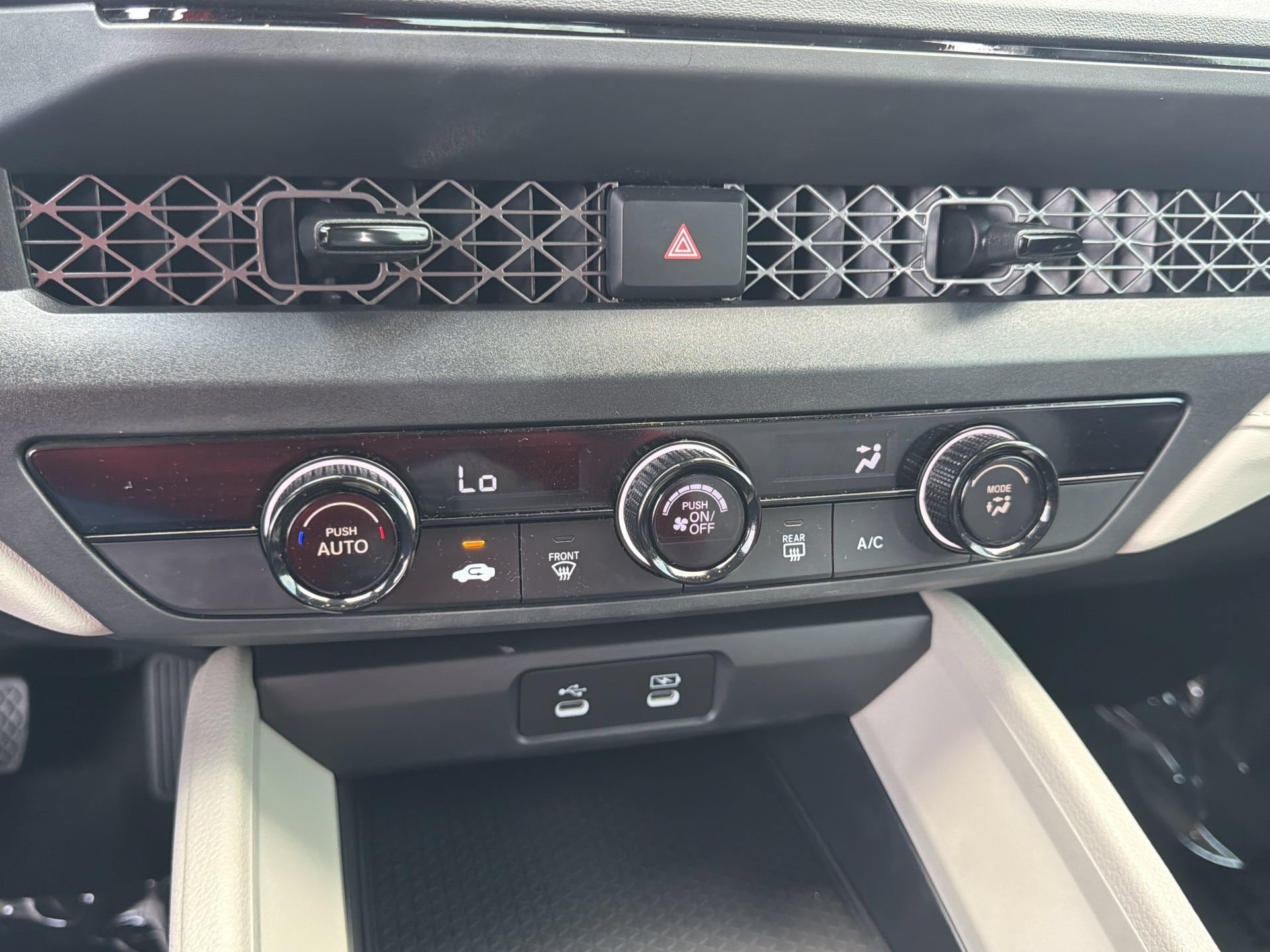 Used 2024 Honda Accord LX image 4