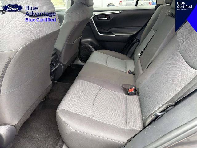 Used 2025 Toyota RAV4 XLE AWD/4WD image 13
