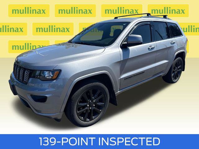 Used 2020 Jeep Grand Cherokee Altitude AWD/4WD image 15
