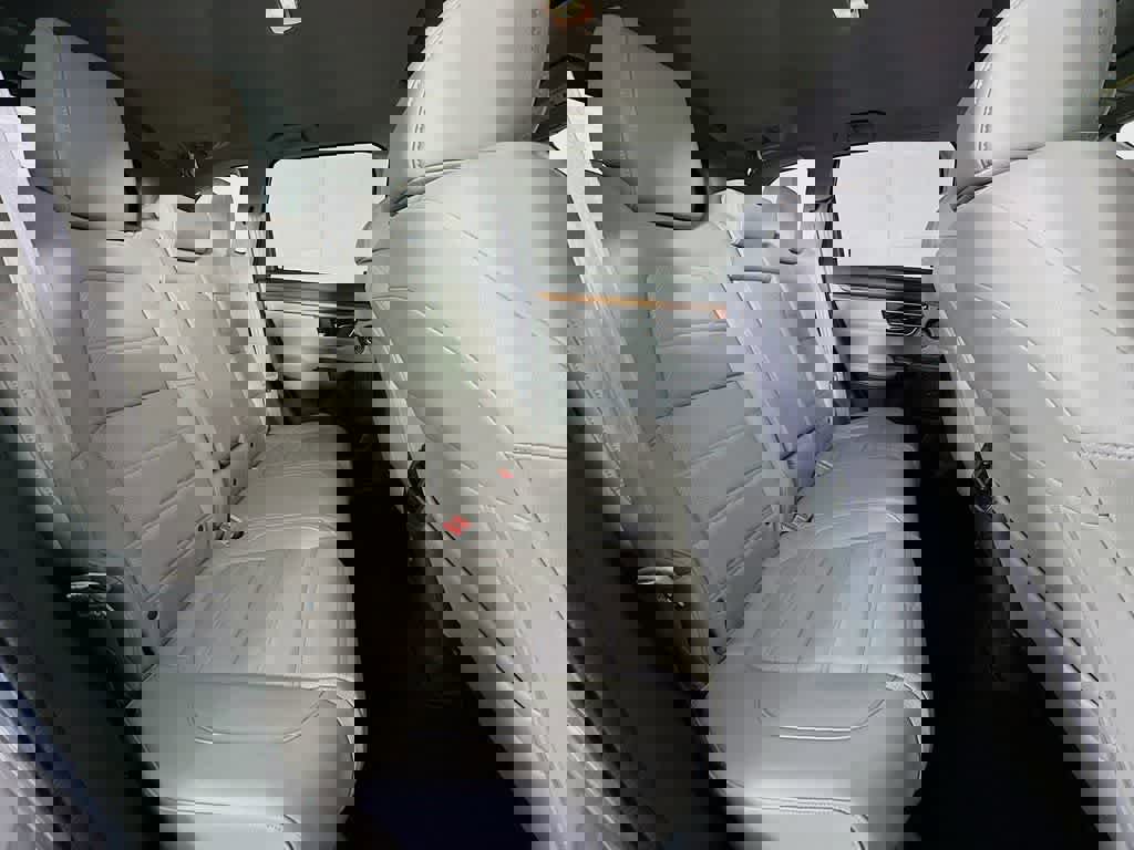 Used 2019 Honda CR-V Touring image 31