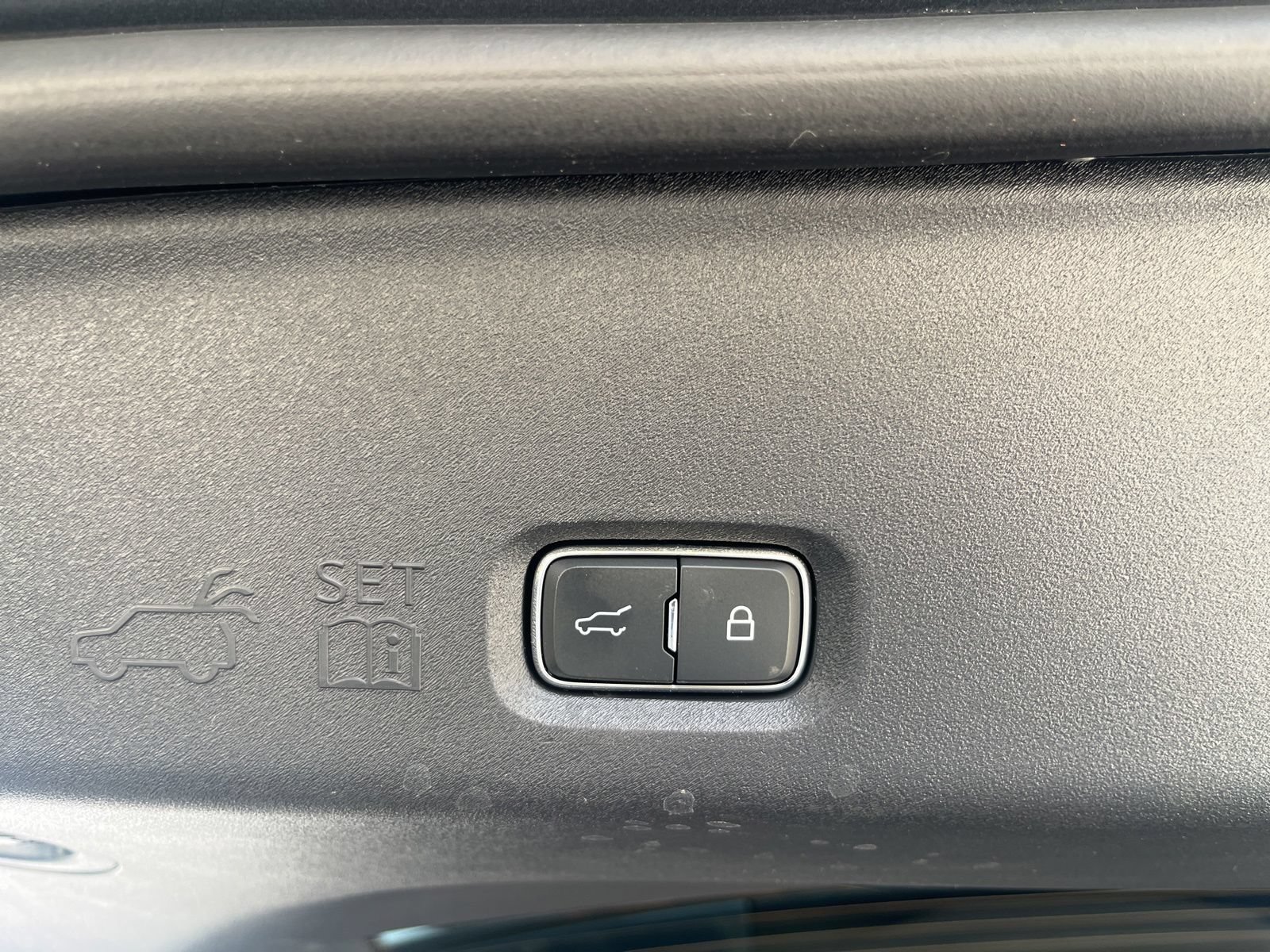 Certified 2025 Ford Expedition Platinum w/ Stealth Performance Package AWD/4WD image 15