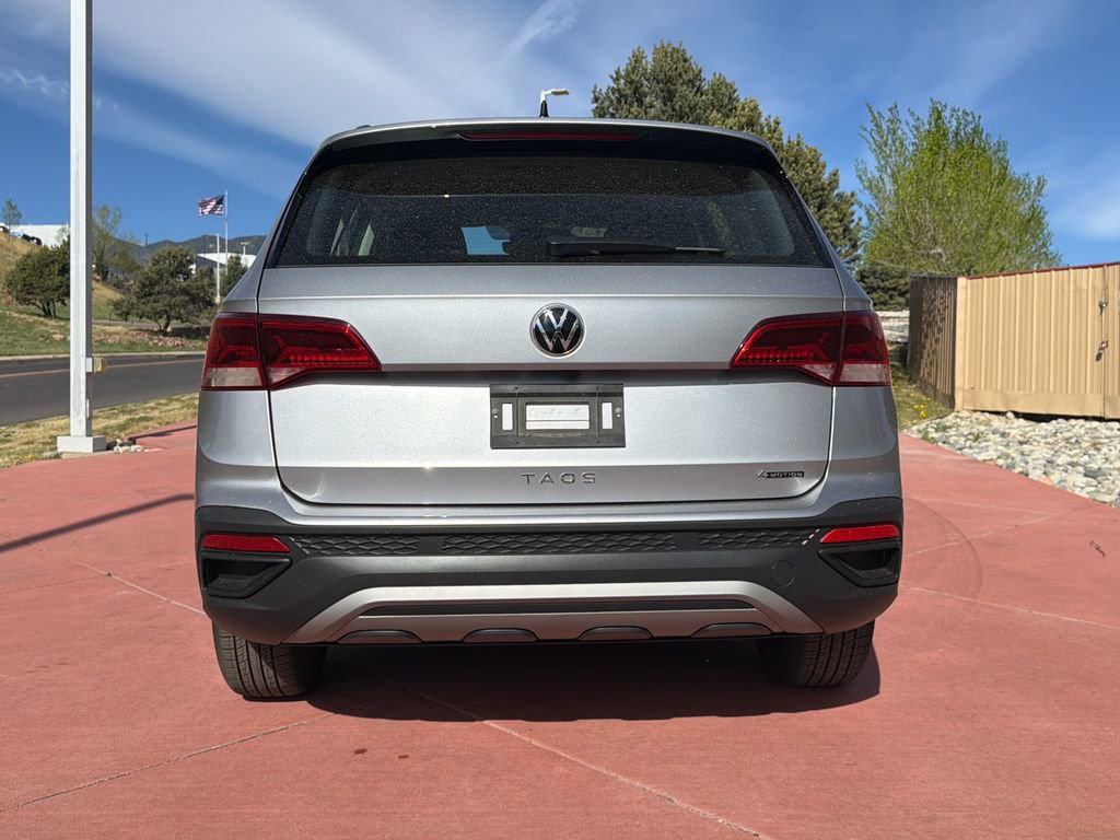 Used 2024 Volkswagen Taos S AWD/4WD image 4