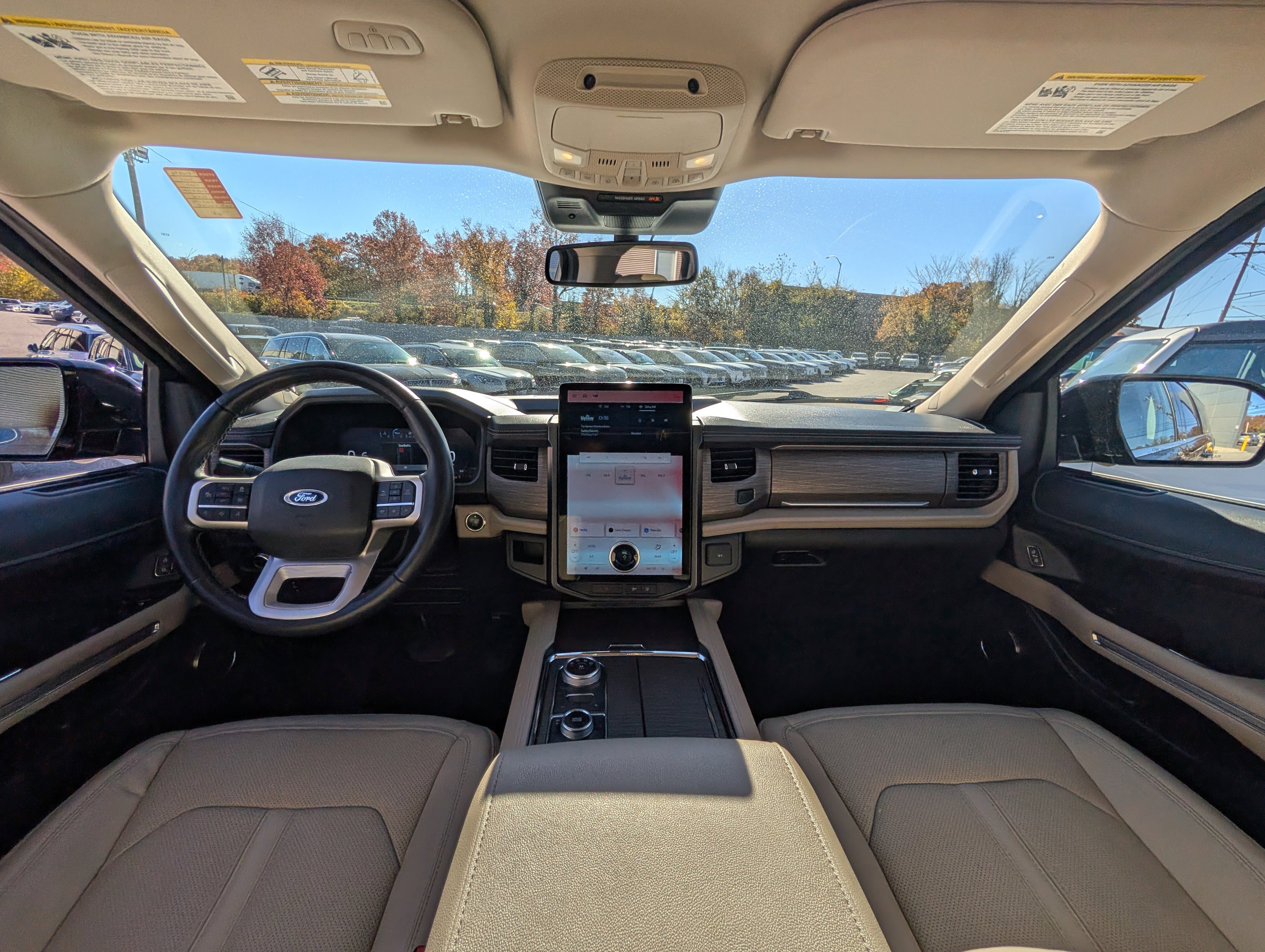 Certified 2022 Ford Expedition Max Limited image 23
