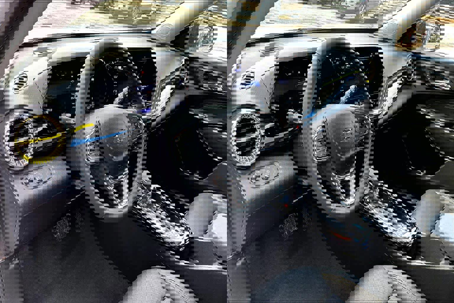 Used 2025 Chevrolet Trax ACTIV w/ Driver Confidence Package image 18