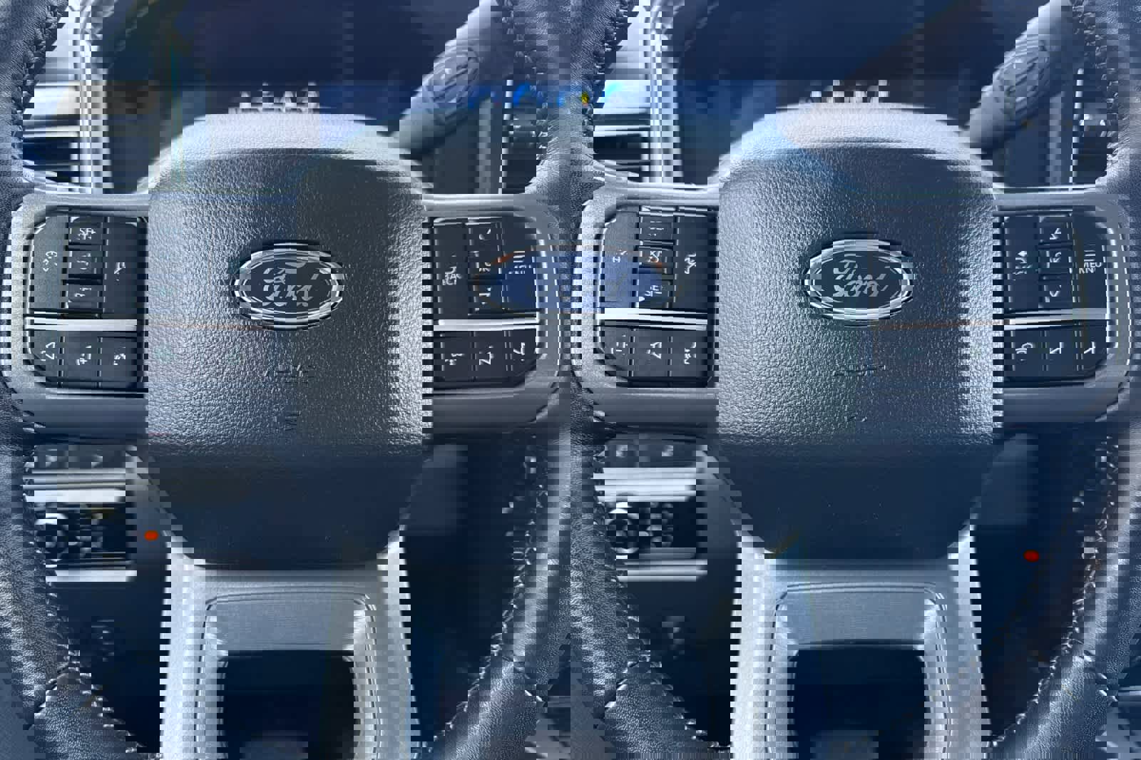 Certified 2024 Ford F250 Lariat w/ Sport Appearance Package image 23