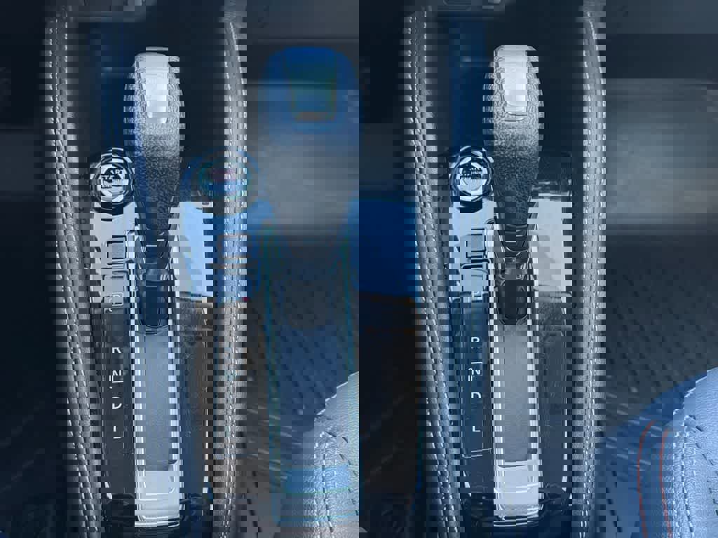 Used 2019 Nissan Kicks SR w/ SR Premium Package image 29