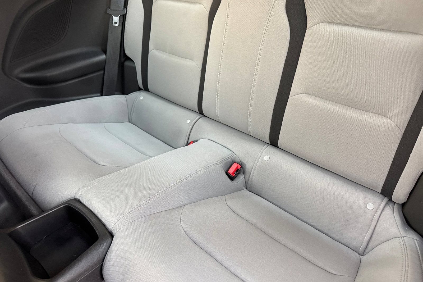 Used 2023 Chevrolet Camaro LT RWD image 6
