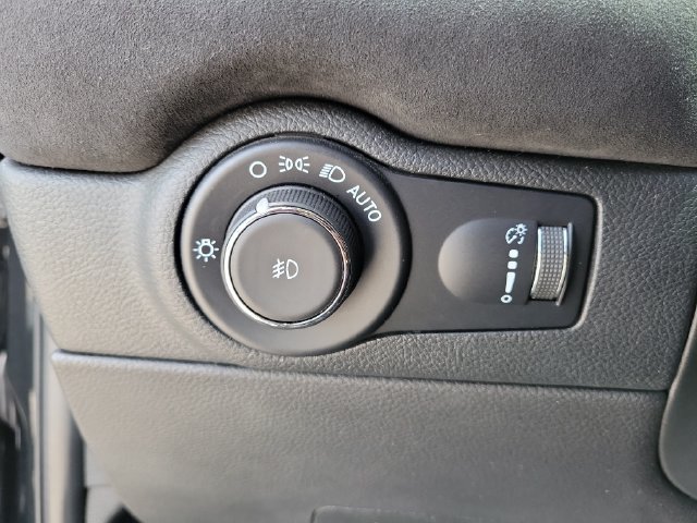Used 2021 Dodge Durango SRT w/ Premium Interior Group AWD/4WD image 24