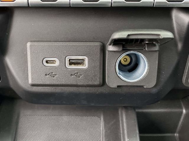 Used 2021 GMC Sierra 1500 AT4 w/ AT4 Value Package image 35