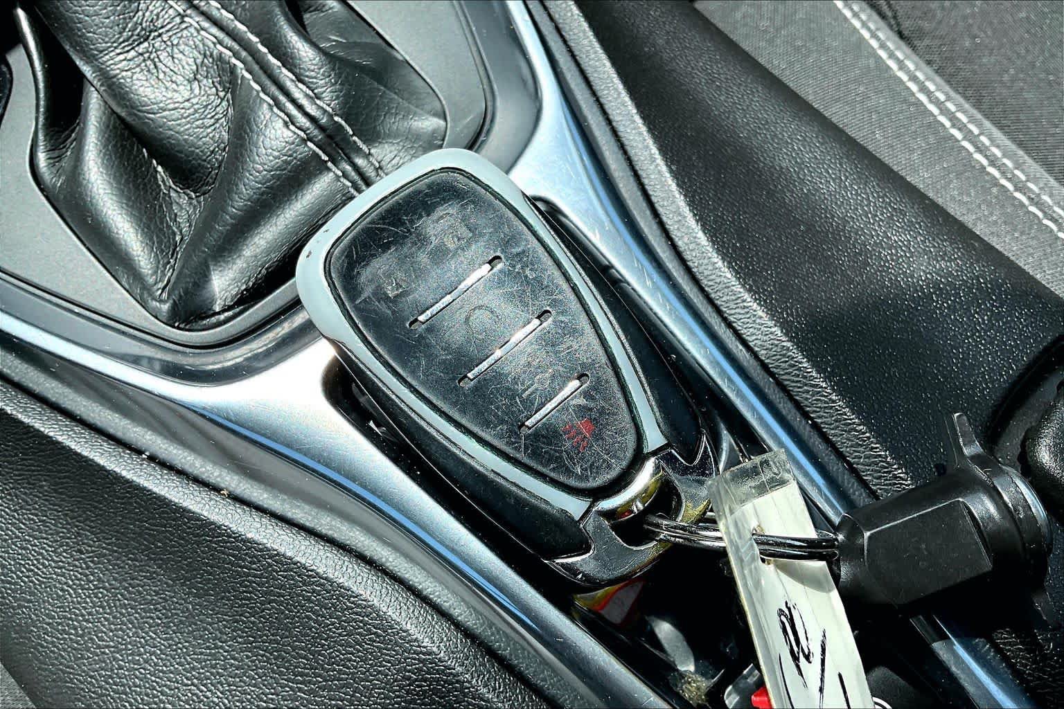 Used 2018 Chevrolet Camaro LT w/ Redline Edition RWD image 15