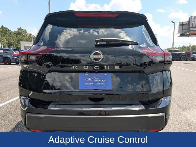 Used 2026 Nissan Rogue SV w/ Cold Weather Package FWD image 5