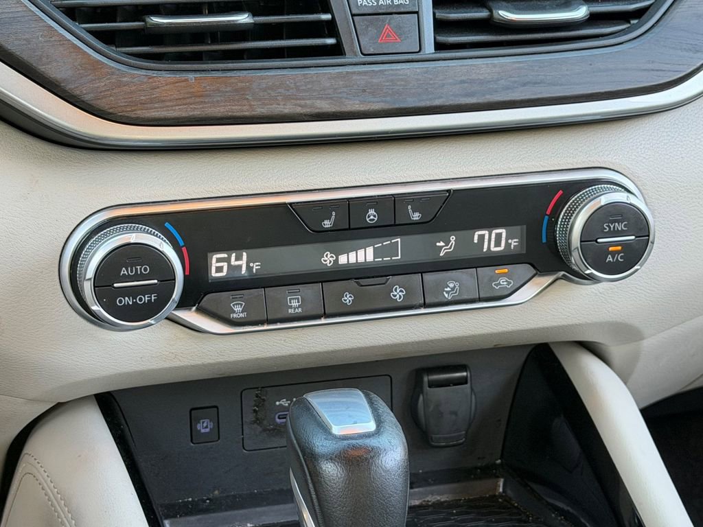 Used 2023 Nissan Altima 2.5 SL FWD image 14