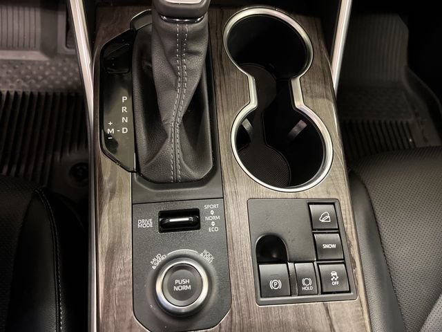 Used 2024 Toyota Highlander Limited AWD/4WD image 14