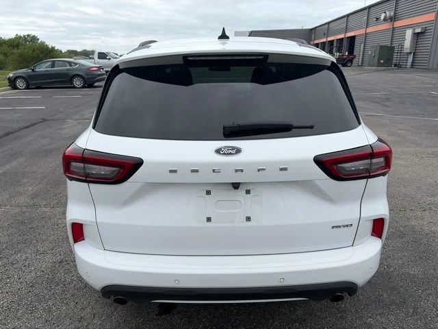 Certified 2023 Ford Escape ST-Line w/ Tech Pack #1 AWD/4WD image 5