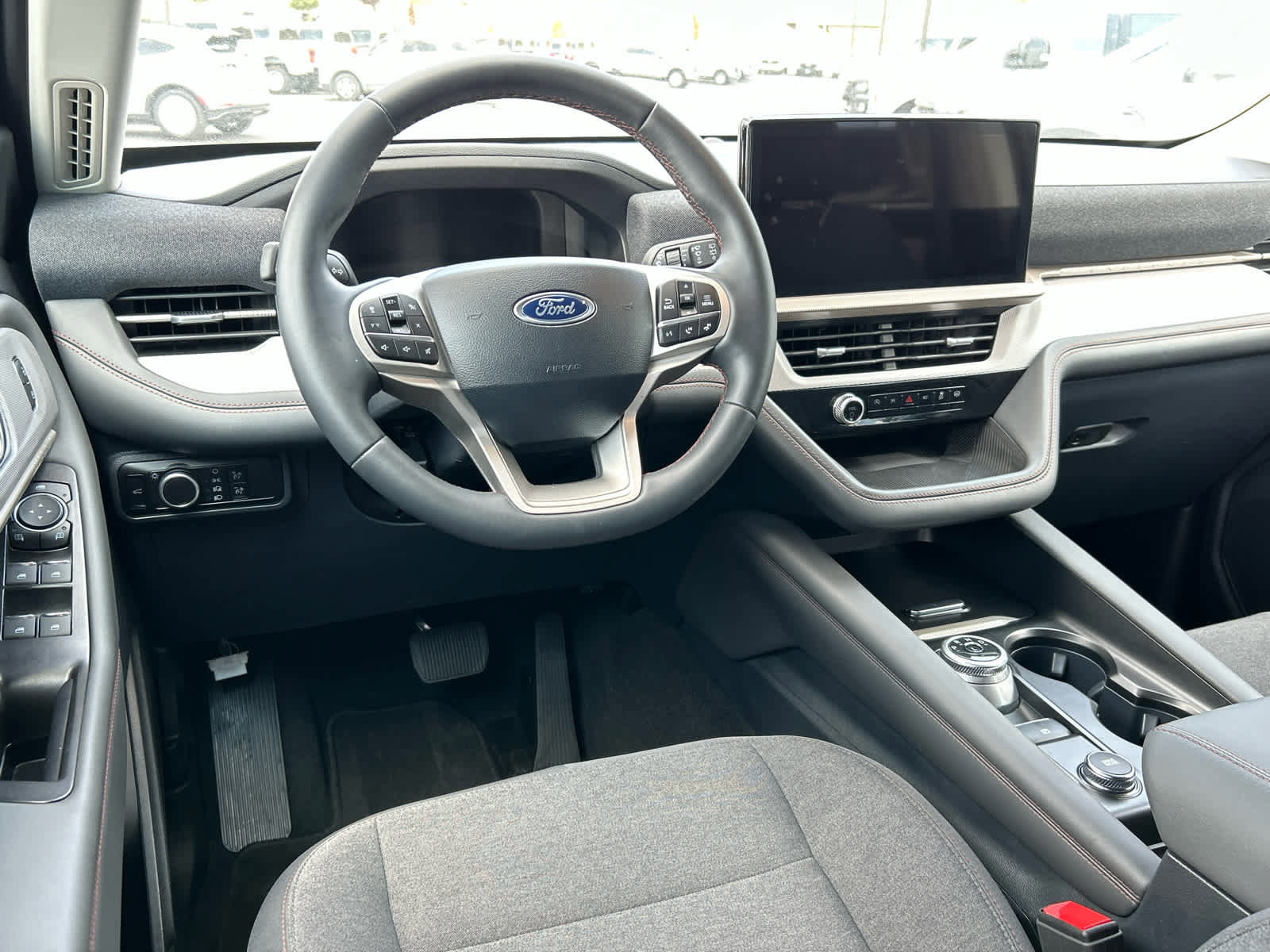 Certified 2025 Ford Explorer Active image 30
