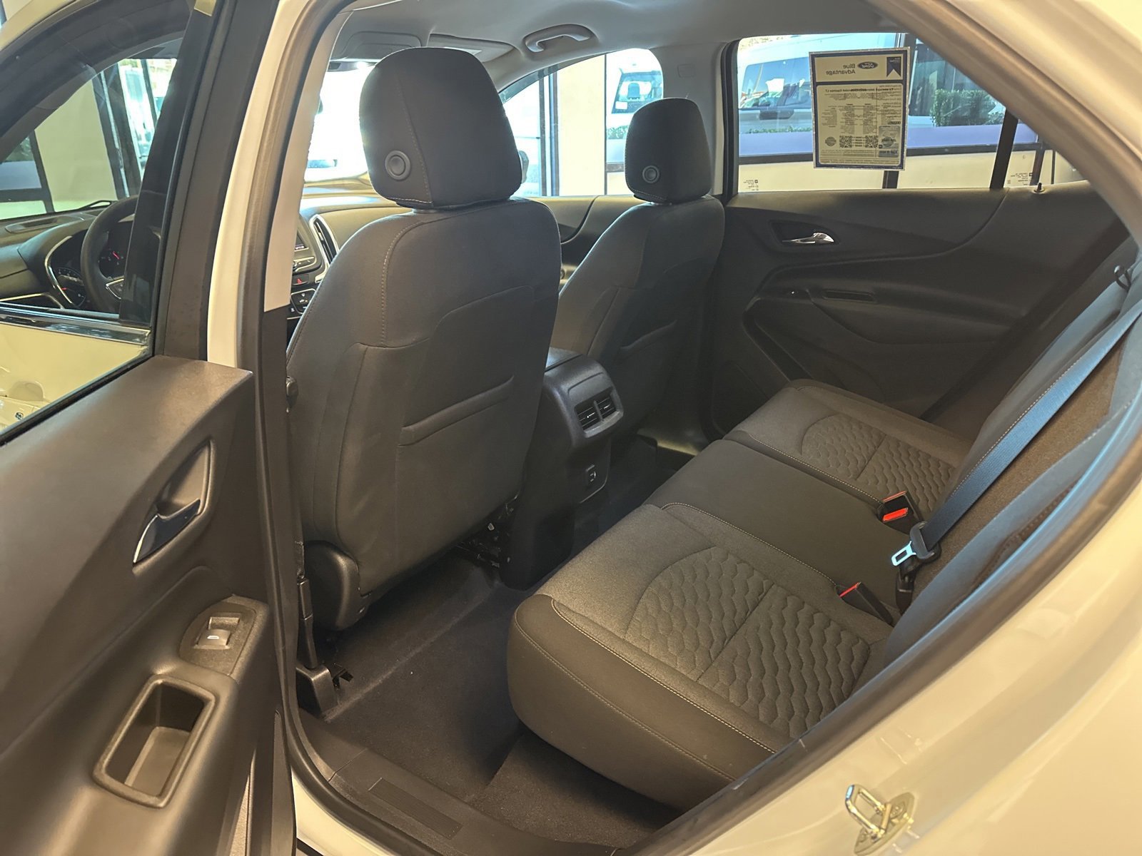 Used 2020 Chevrolet Equinox LT image 14