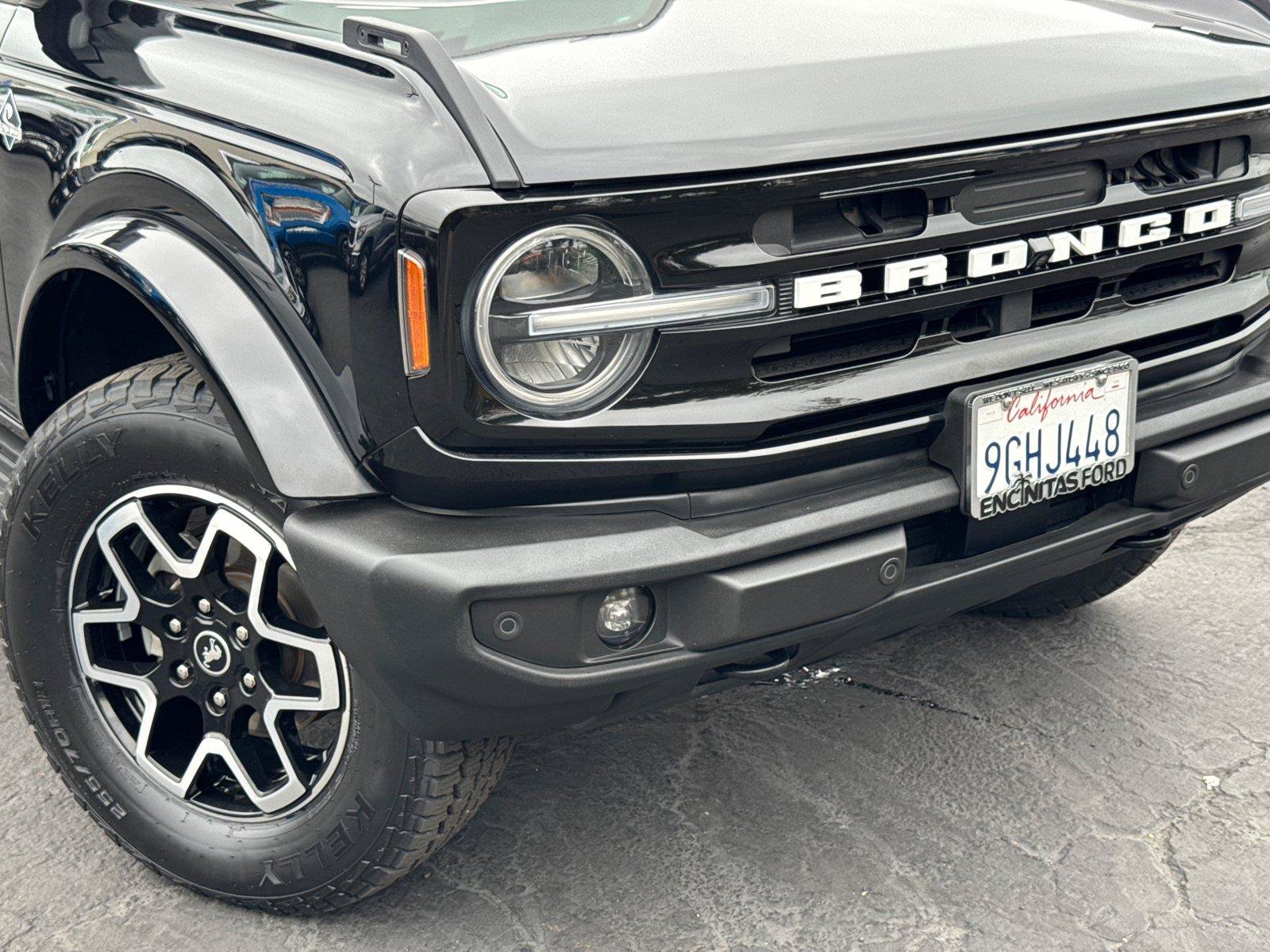 Certified 2023 Ford Bronco Outer Banks AWD/4WD image 3