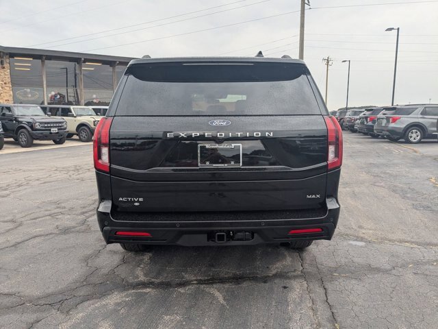 Certified 2025 Ford Expedition Max Active AWD/4WD image 9