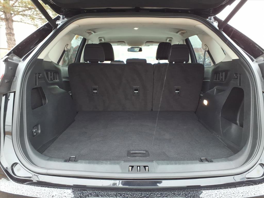 Certified 2024 Ford Edge SEL w/ Convenience Package image 10