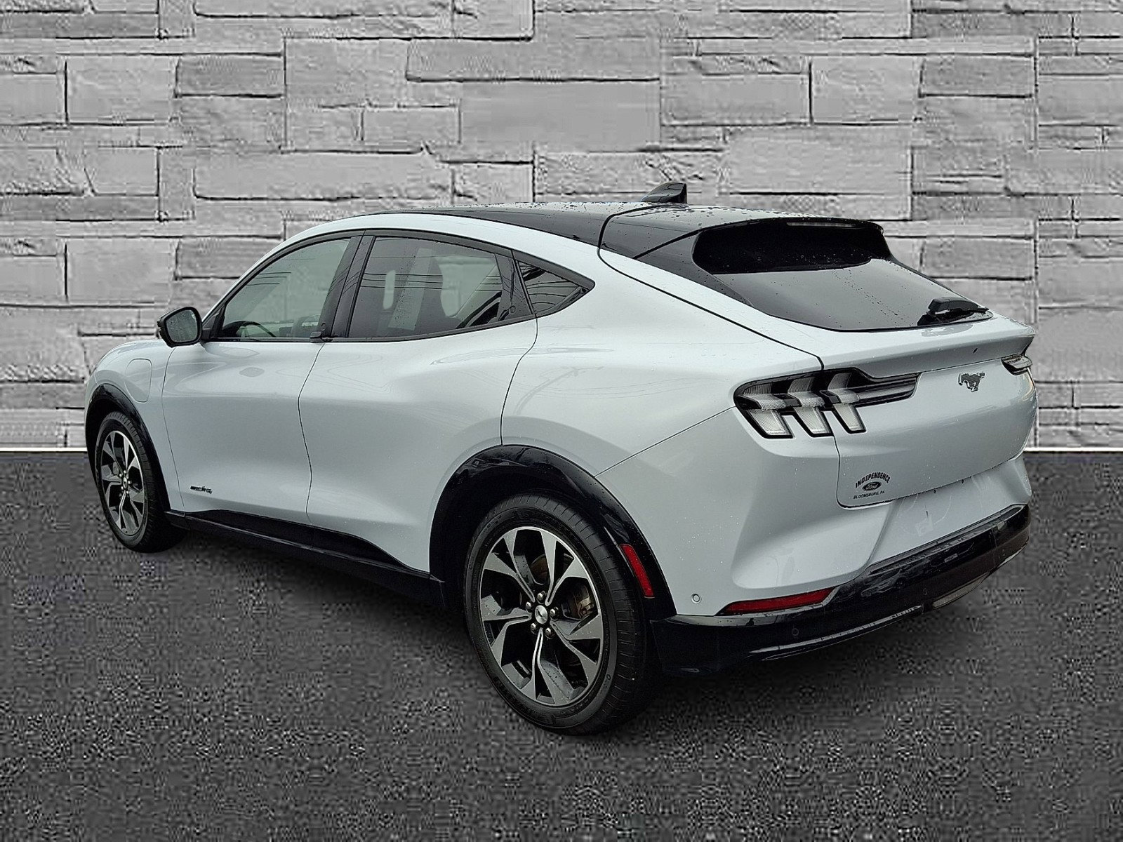 Certified 2021 Ford Mustang Mach-E Premium image 8