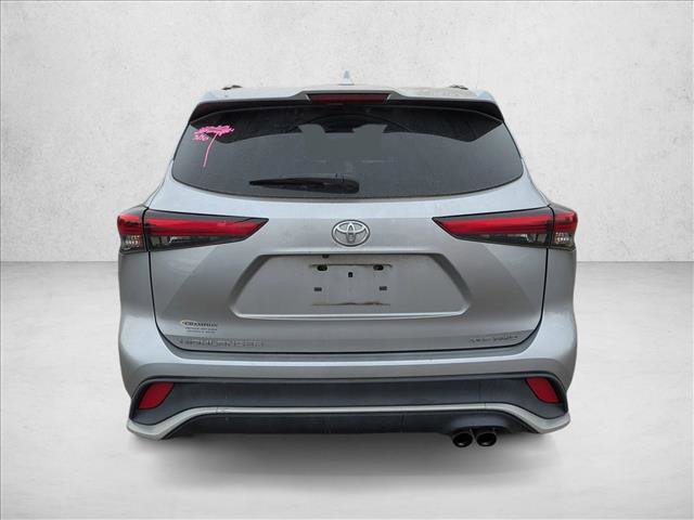 Used 2021 Toyota Highlander XSE image 6