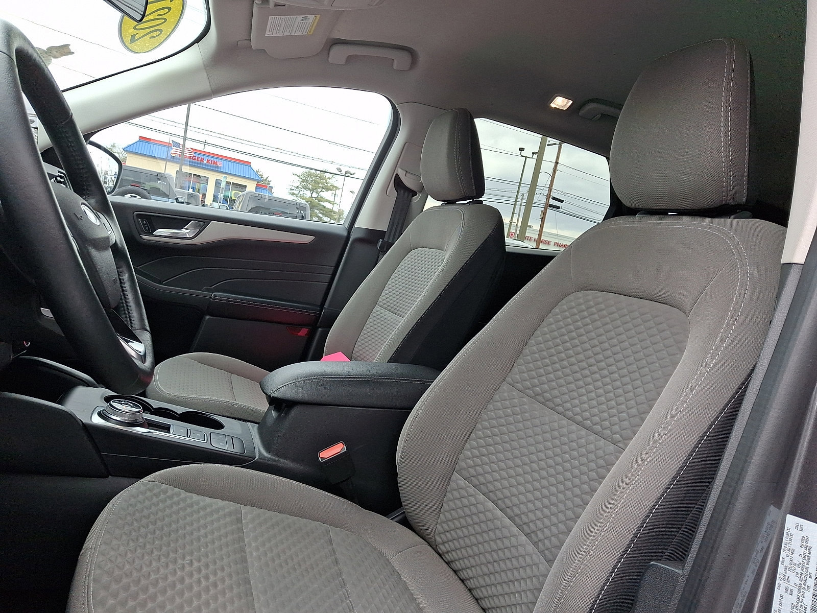 Certified 2021 Ford Escape SE w/ Convenience Package image 17