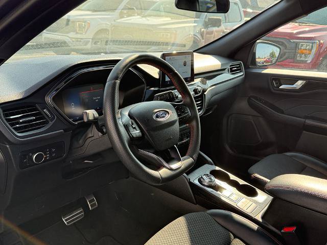 Certified 2023 Ford Escape ST-Line AWD/4WD image 12