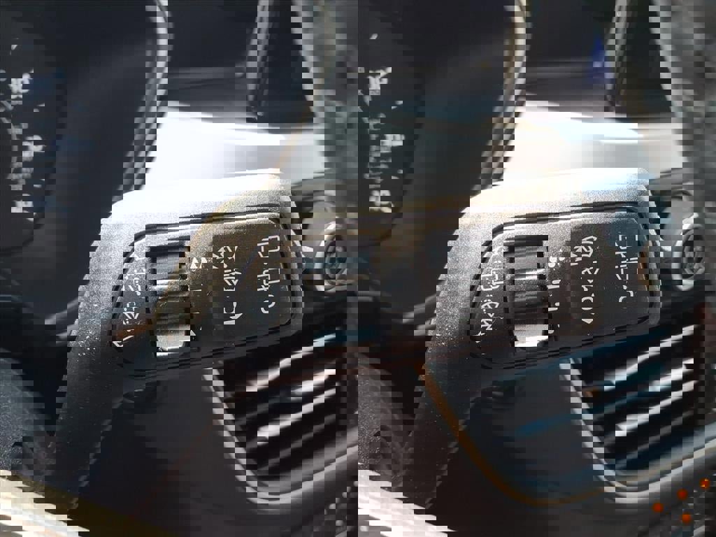 Certified 2022 Ford Escape SEL image 16