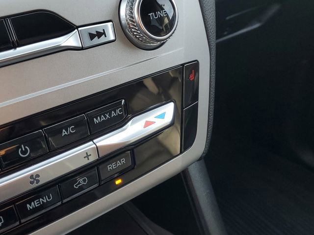 Certified 2022 Ford Explorer XLT w/ Equipment Group 202A image 23