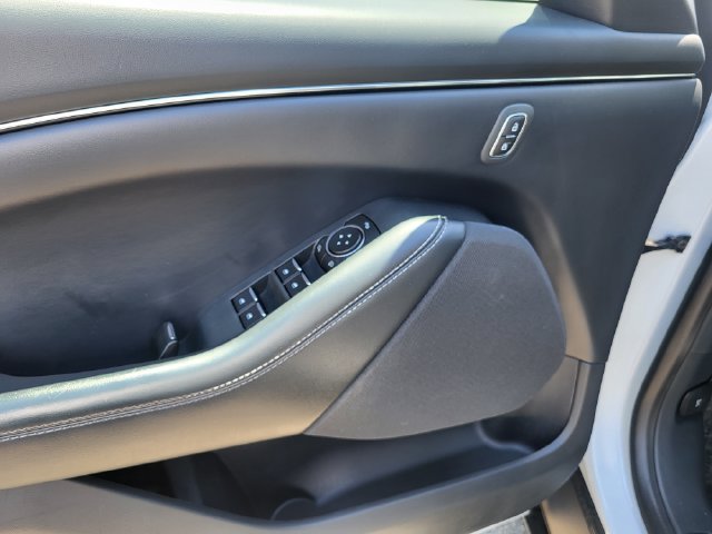 Certified 2023 Ford Mustang Mach-E Select RWD image 9