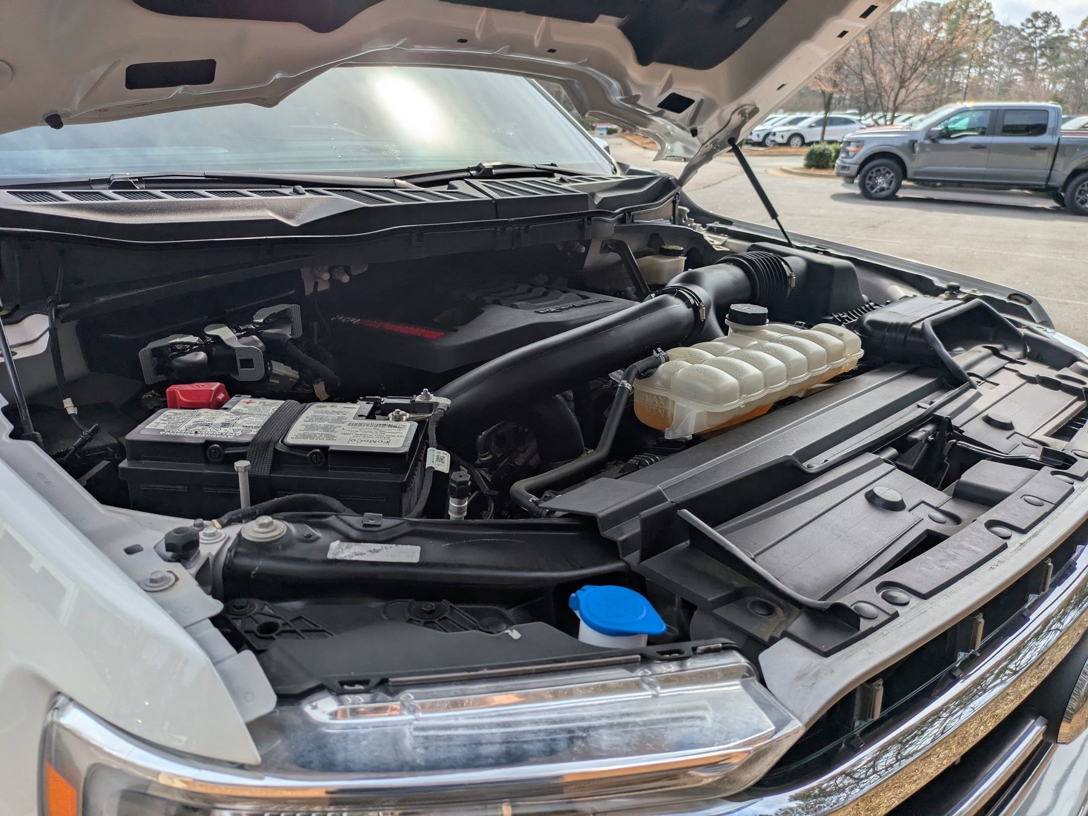 Certified 2022 Ford F150 Lariat image 41