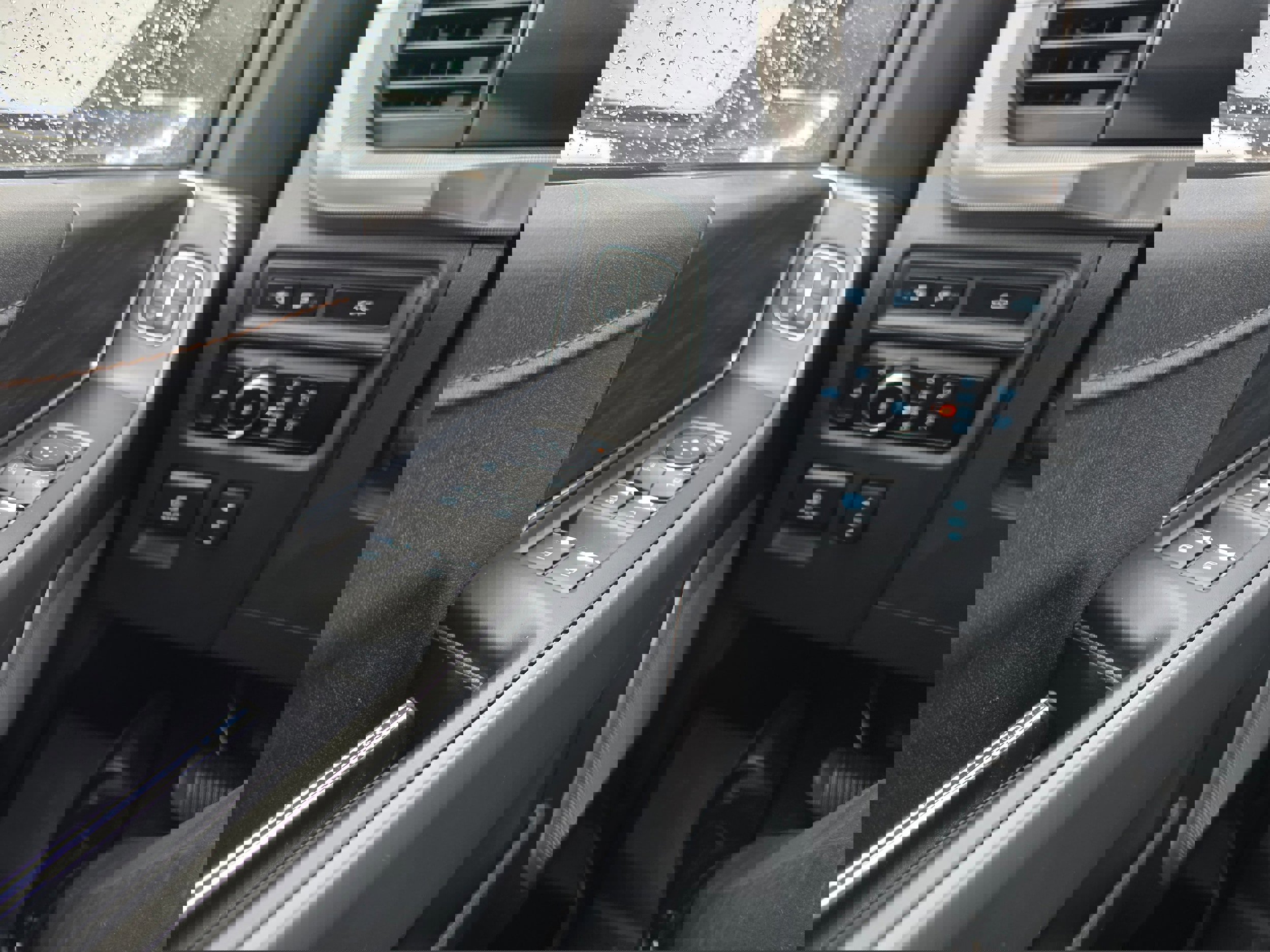 Certified 2024 Ford F150 Lariat w/ Equipment Group 502A High image 17