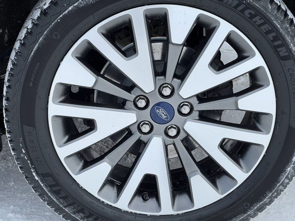 Certified 2020 Ford Escape Titanium image 13