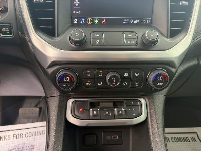 Used 2023 GMC Acadia SLE w/ Driver Convenience Package FWD image 13