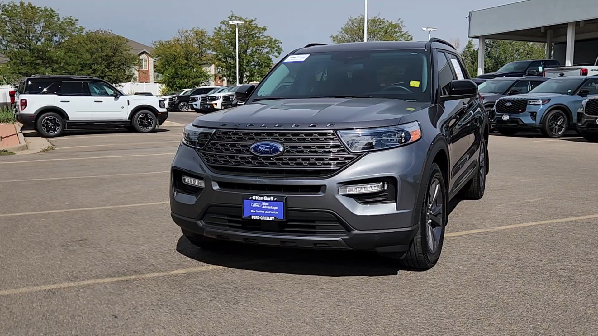 Certified 2024 Ford Explorer XLT w/ Equipment Group 202A AWD/4WD image 3